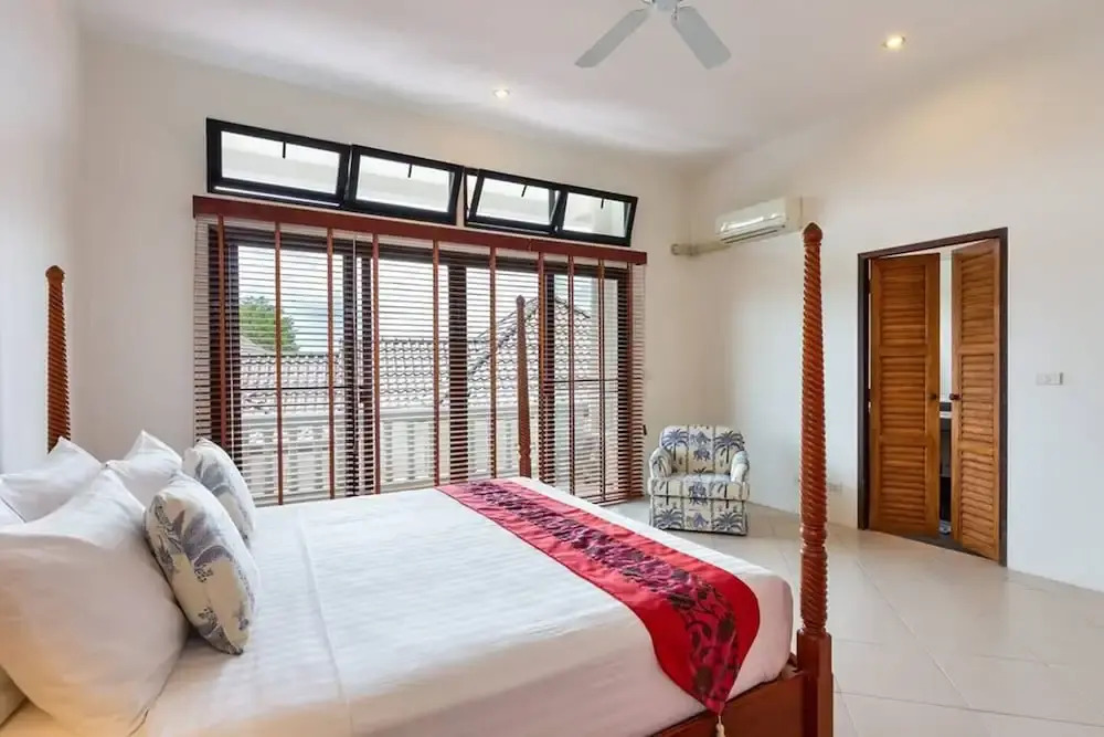 Luxury Beachfront Tai Pan Villa