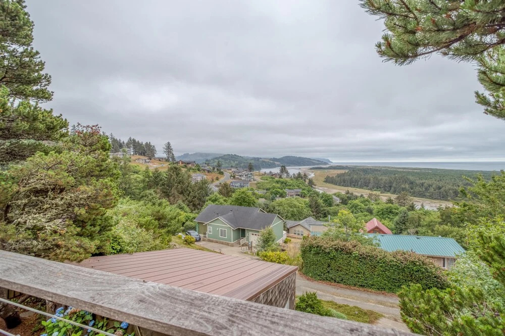 Spectacular River and Ocean View - Charming Coastal Retreat