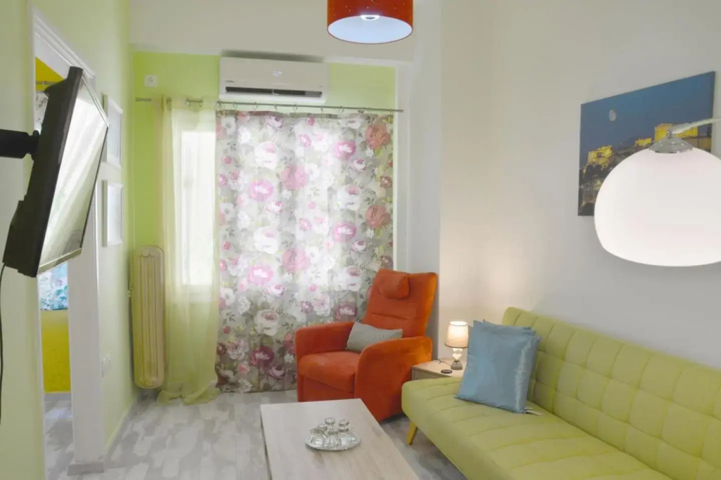 Athens historical center Love suite 2