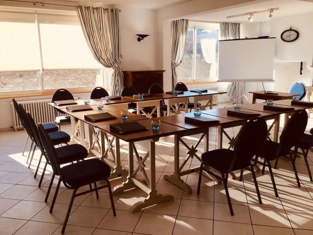 Logis Hotel Restaurant De La Plage