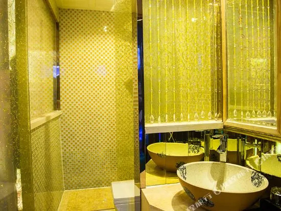 Qingzhu Beiyu Hotel (Shanghai Fudan University Guoquan Road Subway Station)