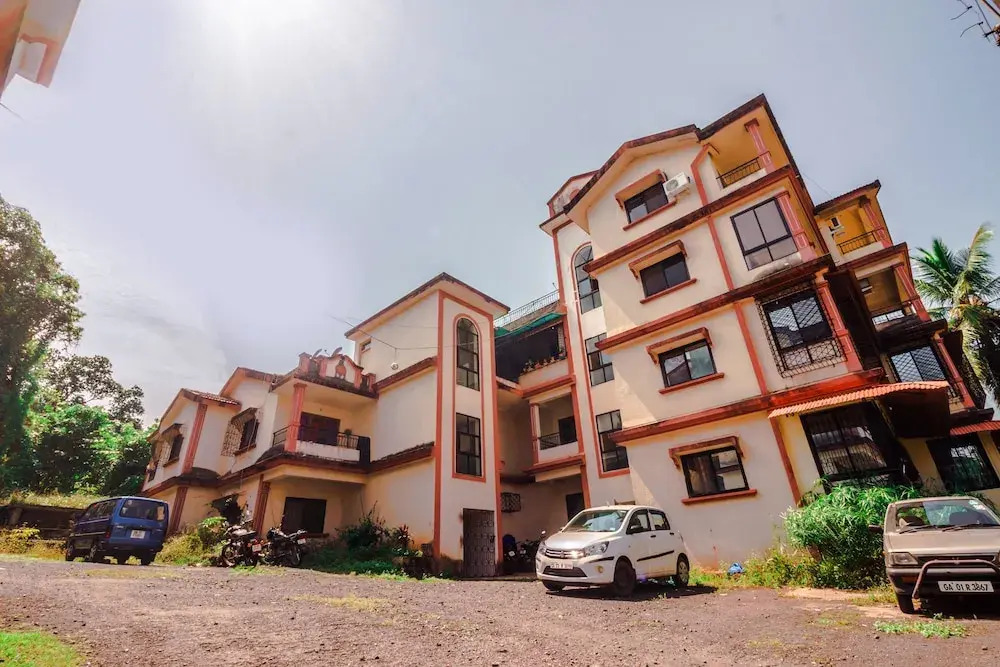 OYO 19390 Home Elegant 2bhk Aldona