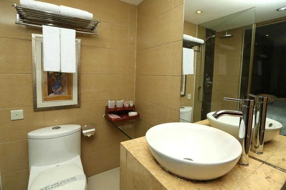 Yile Hotel