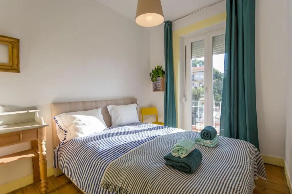 Charming flat with 2 bedrooms on Lisbon's 7th hill