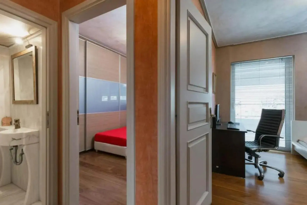 165 sm Penthouse Maisonette Apartment