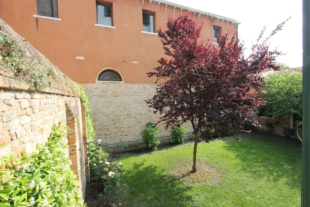 City Apartments - Tintoretto