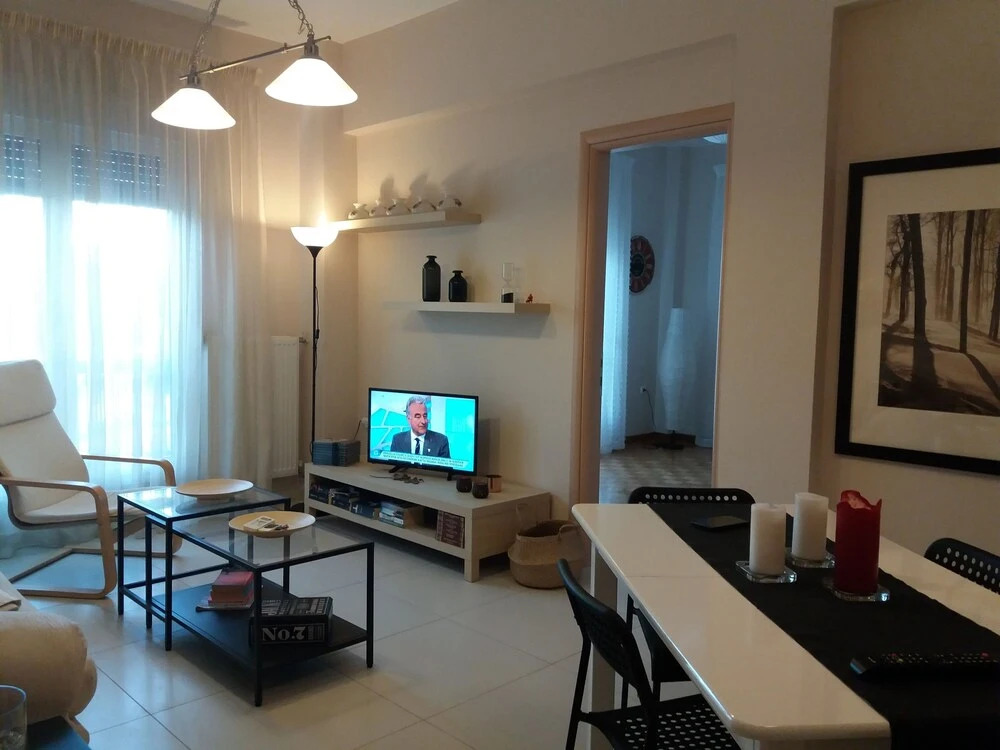 Trendy Urban Home in Athens - 5' to Metro Station
