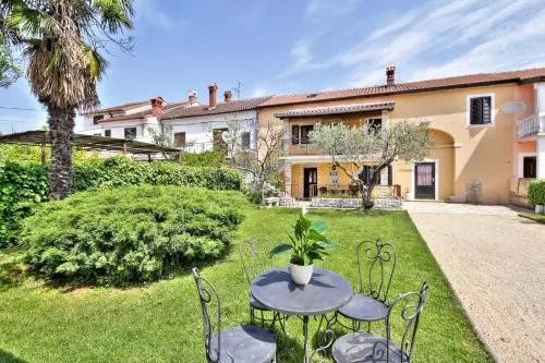CICI house with apartment
