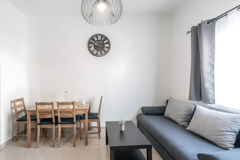 Blue Riviera villas & suites - Alimos 2