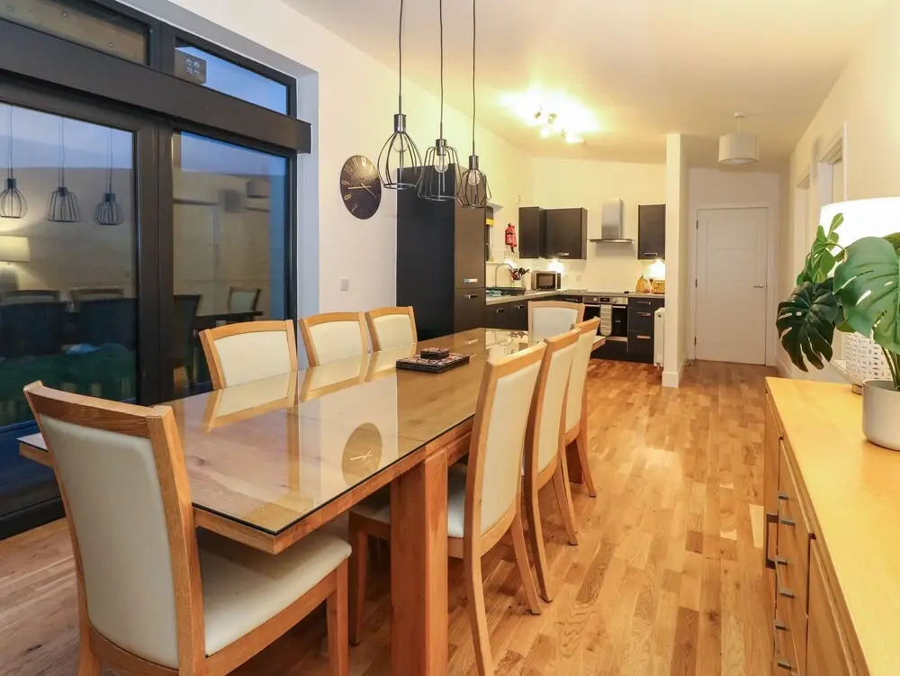 2 Strathtay Lodges