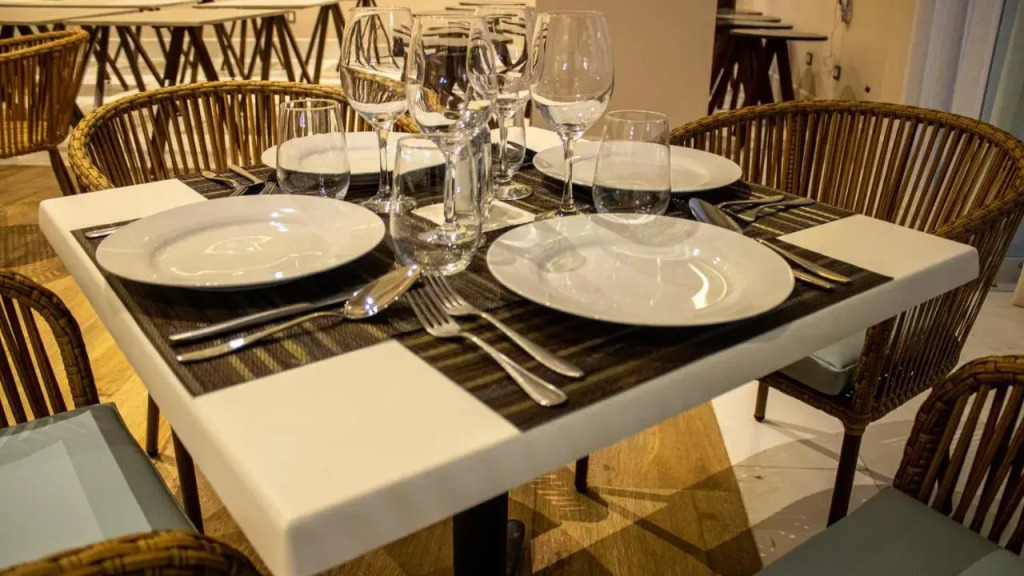 Varali Grand Hotel
