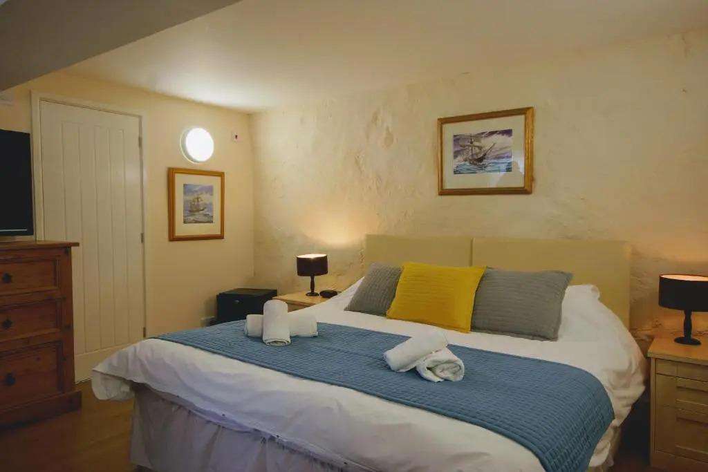 Smugglers Luxury Accommodation