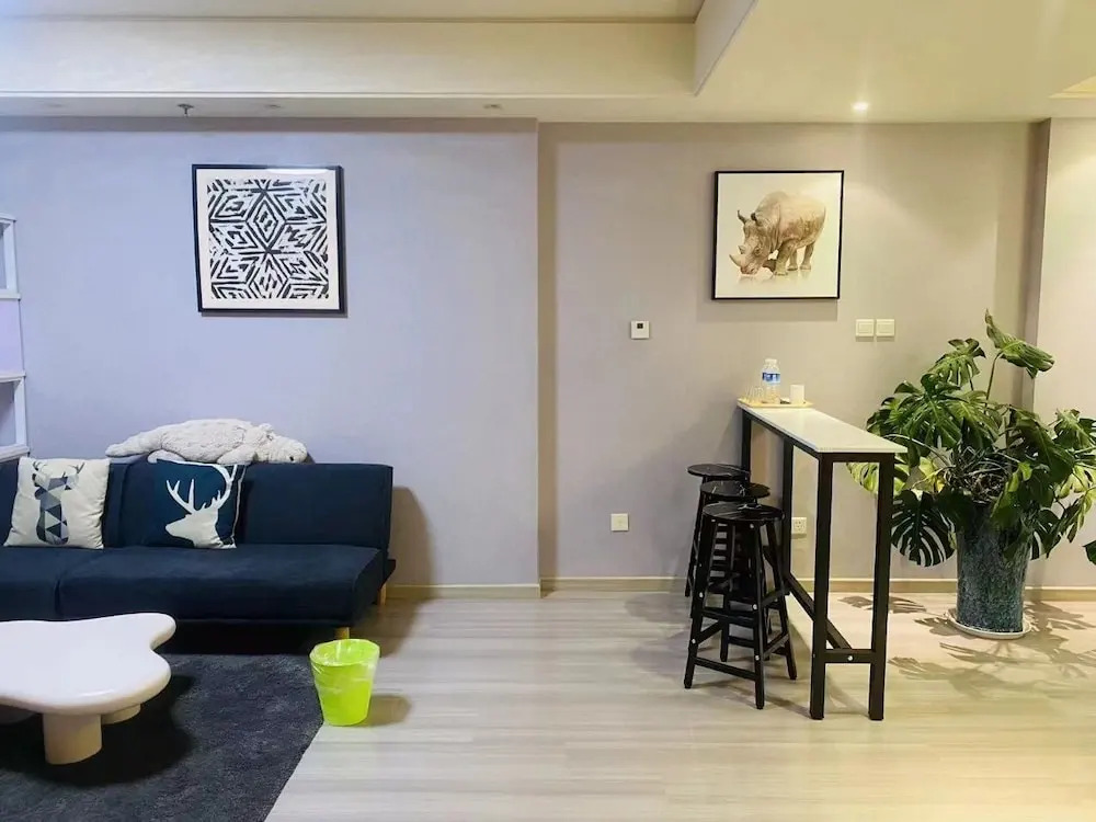 Tiandi Huadian Apartment Qilinshe