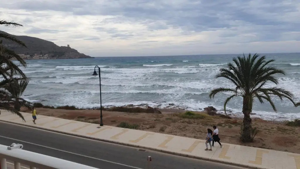 Apartamento en primera linea de mar.