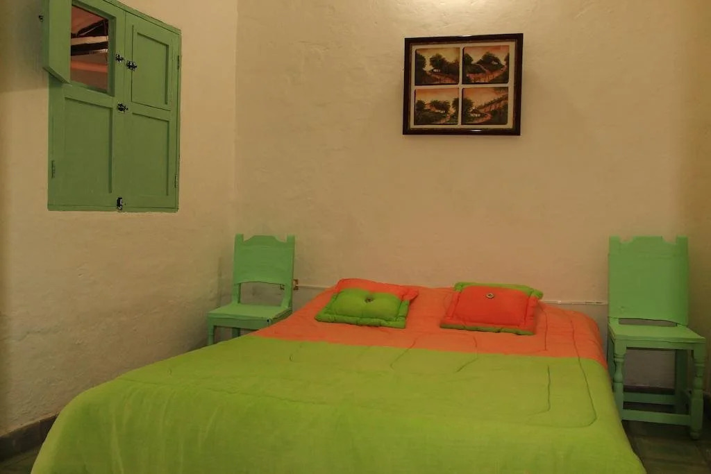 Color de Hormiga Hostel