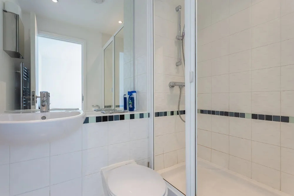 2 Bedroom Flat In Holloway With Balcony And Courtyard