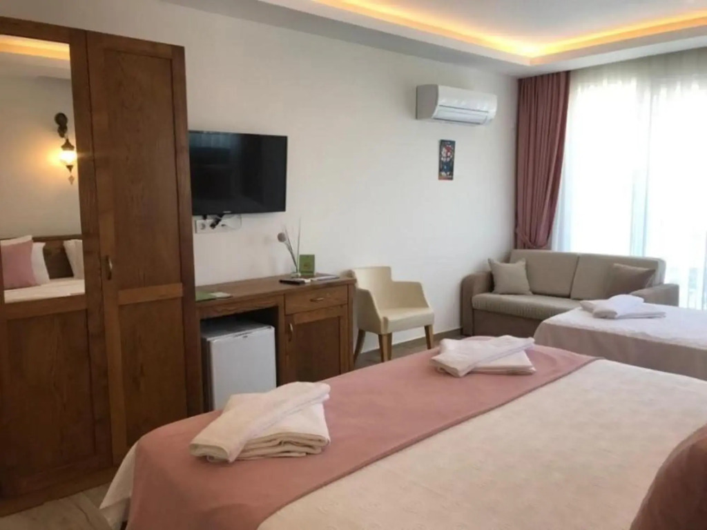 Infinity Ruby Hotel