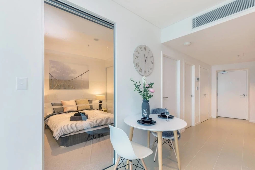 SKY Heart of BNE City 2bed APT Pool& Gym Qbn222-18