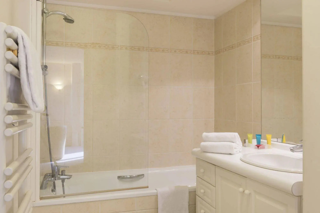 Le Plessis Grand Hotel