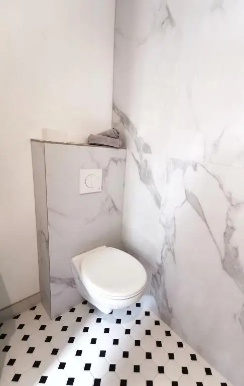 Tolstoi Scandinavian 1 bedroom apartment + free parking
