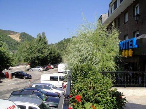 Hotel Valcarce Camino de Santiago