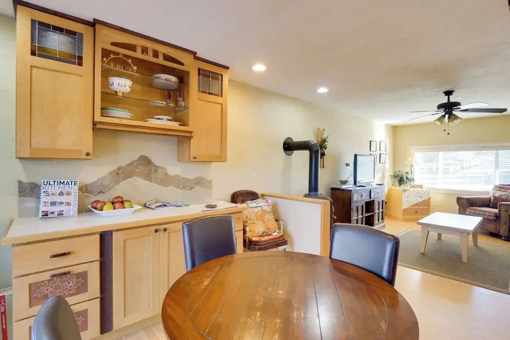 Quaint Leadville Home w/ Grill: Walk to Dtwn!