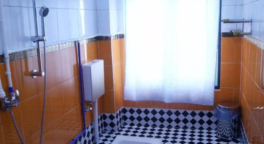 Zhaohuaxishi Youth Hostel