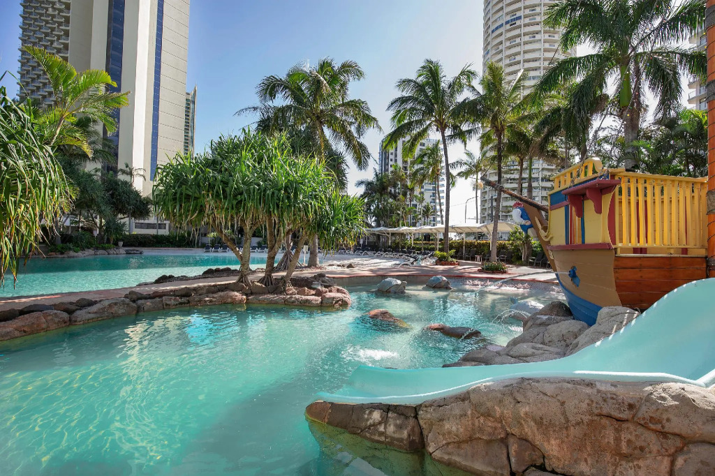 Mantra Crown Towers