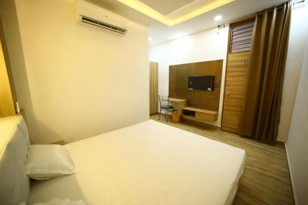 Hotel Byke Ride - Walkable from Agra Cantt Railway Station