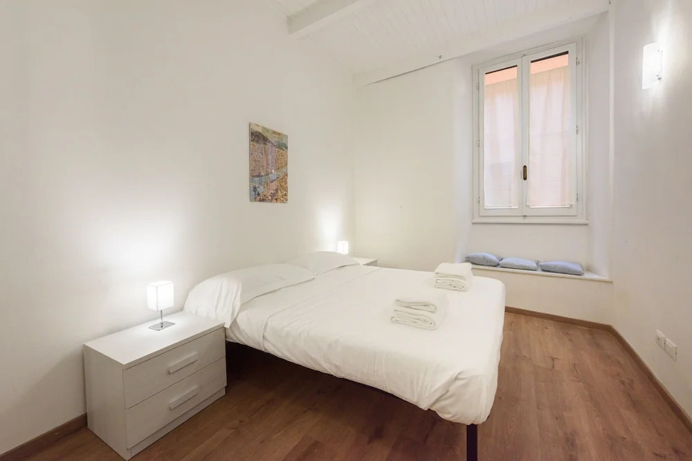 Uffizi 3 bedrooms by Mmega