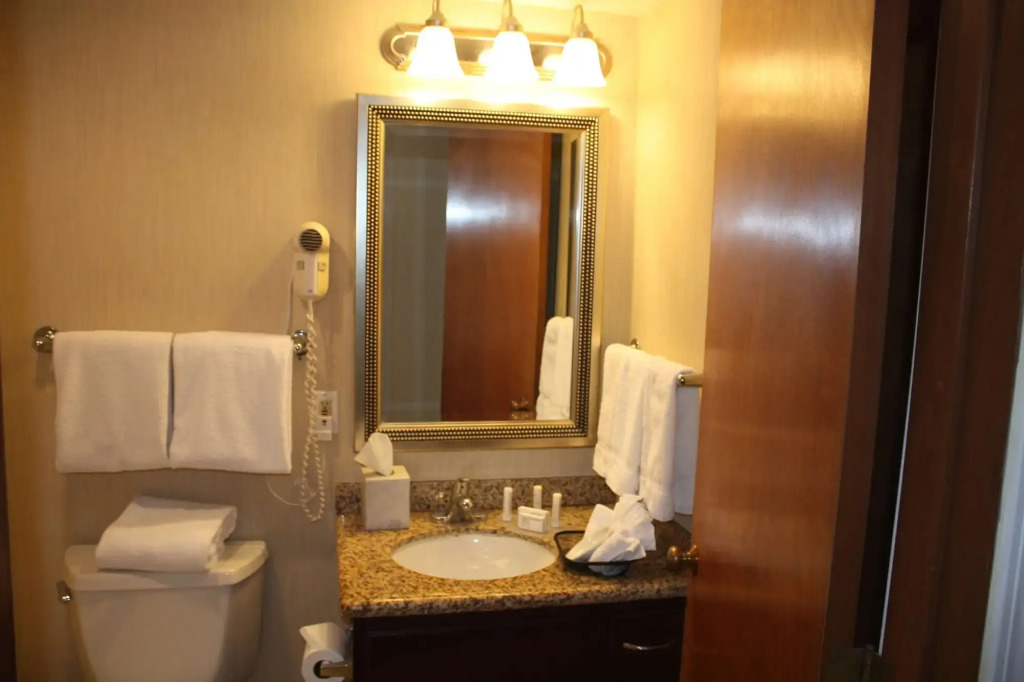 SenS Suites Livermore; SureStay Collection by Best Western