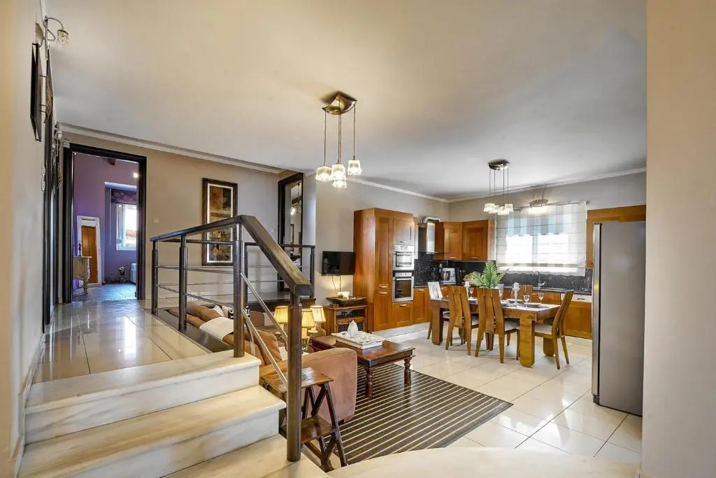 Villa Milon by PosarelliVillas