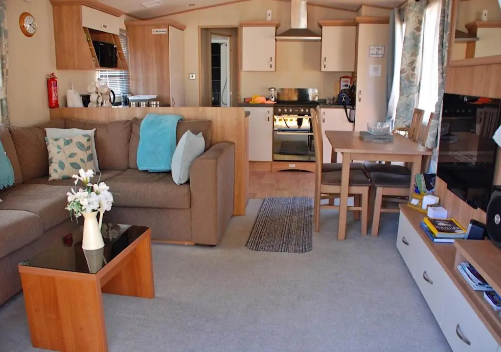 32 Dayven Lodge
