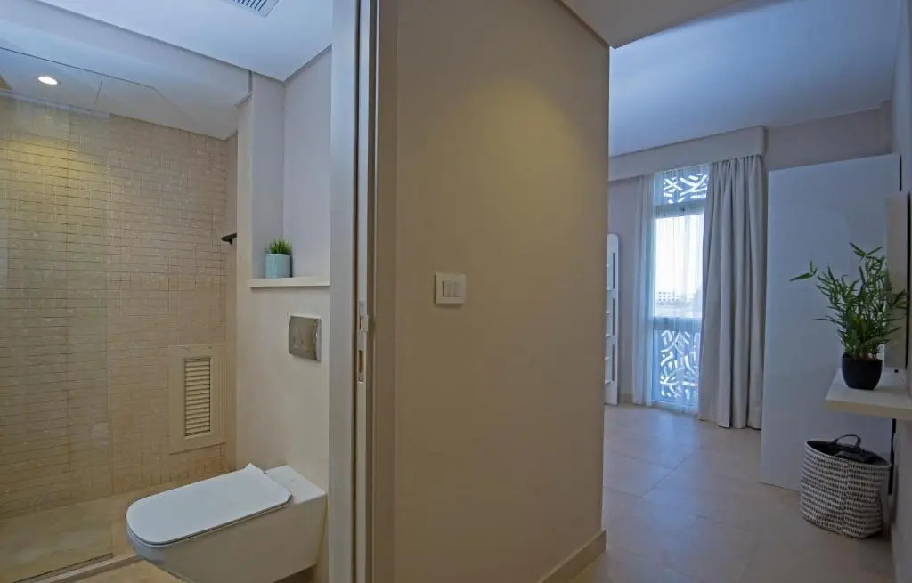 A Stunning Seaview Penthouse; 3bedrooms + Nanny