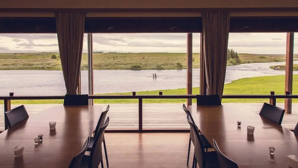 River Hotel