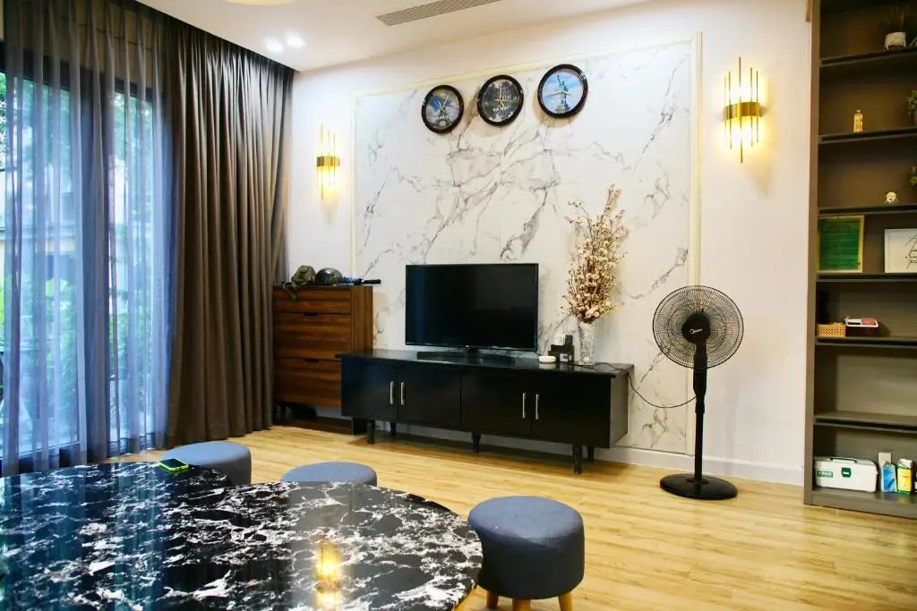5BR West coast Phu Quoc Duplex Villa by the beach
