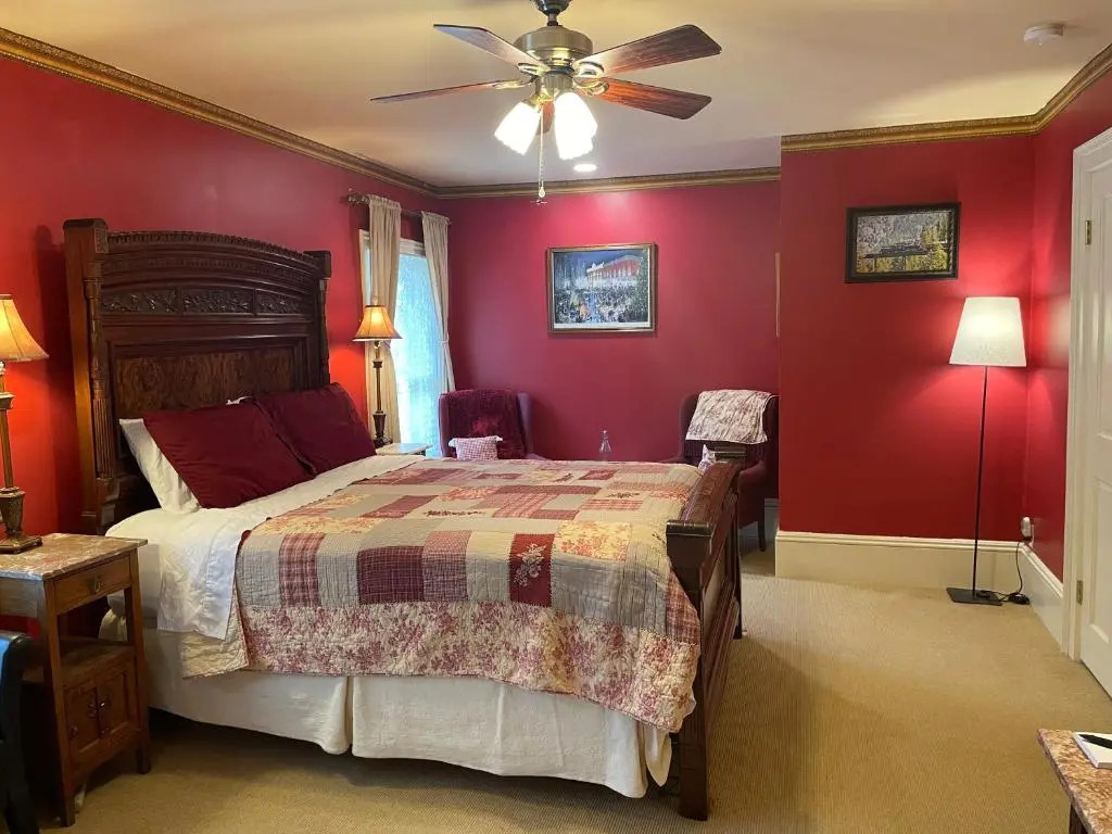 Rose Street Bed & Breakfast