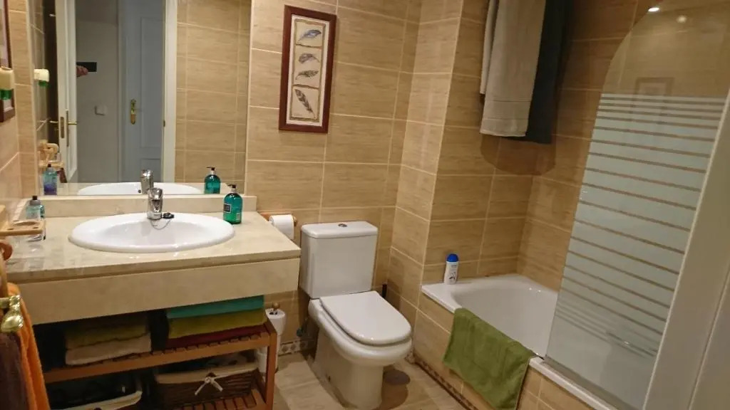 PUERTO BANUS Apartament Apartamento 2 HABITACIONES, 4 PAX, BAJO CON JARDIN URBANIZACION DAMA DE NOCHE
