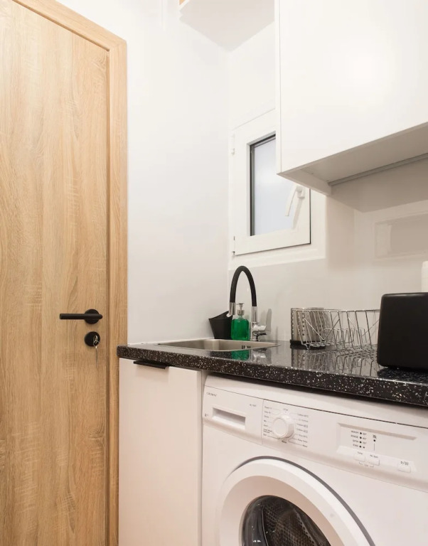 39m² homm Modern Studio in Kolonaki