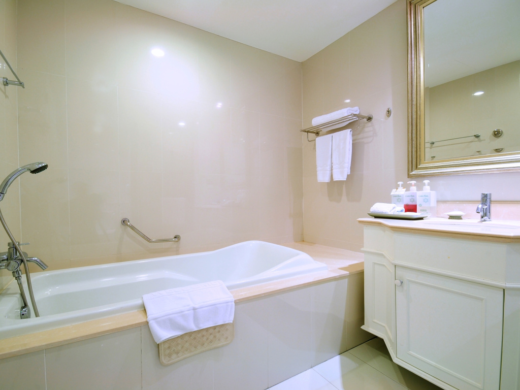 Centre Point Plus Hotel Silom