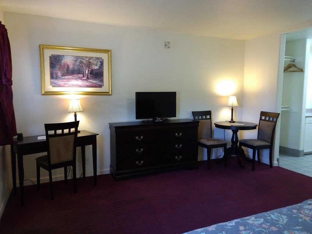 Travelers Motel