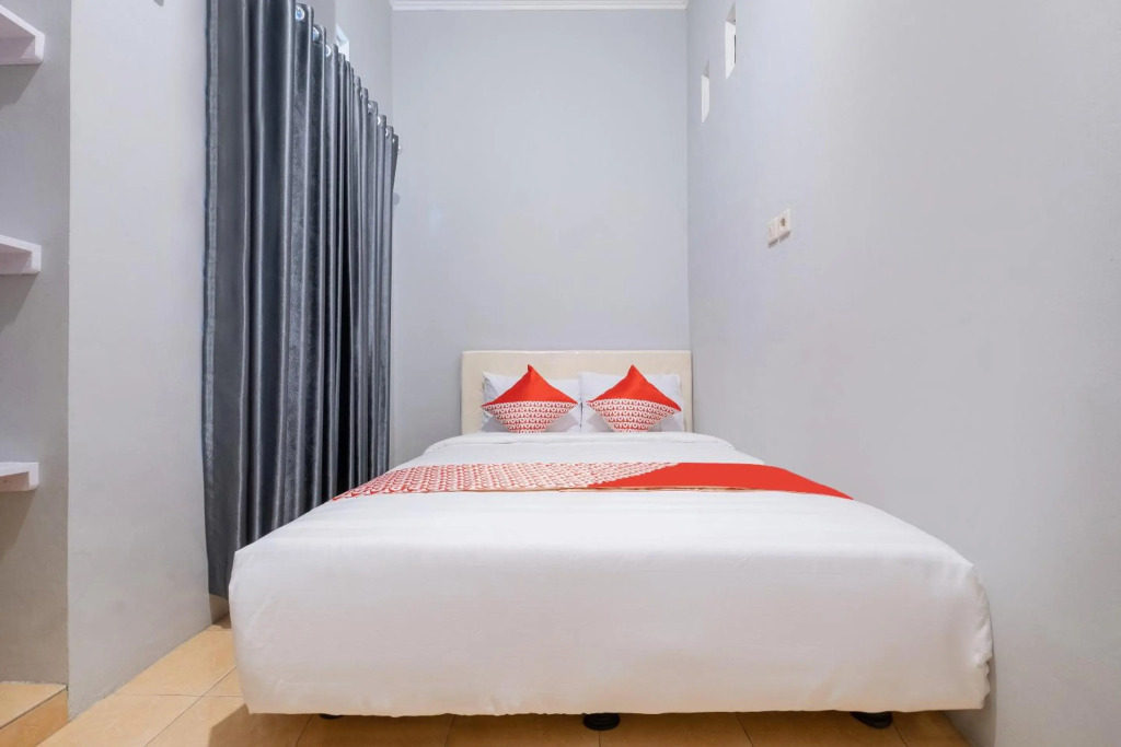 OYO 2727 Nareswari Guest House