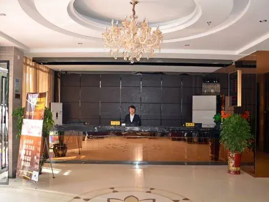 Qingcheng Jushang Yite Hotel (Peace Park Subway Station)