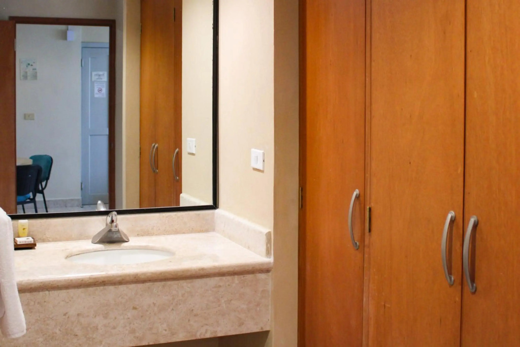 Hotel & Suites Real del Lago