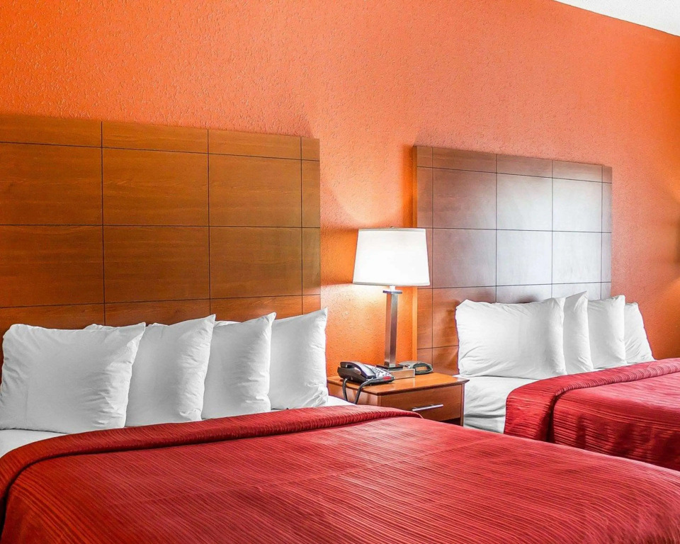 Quality Inn Manitowoc