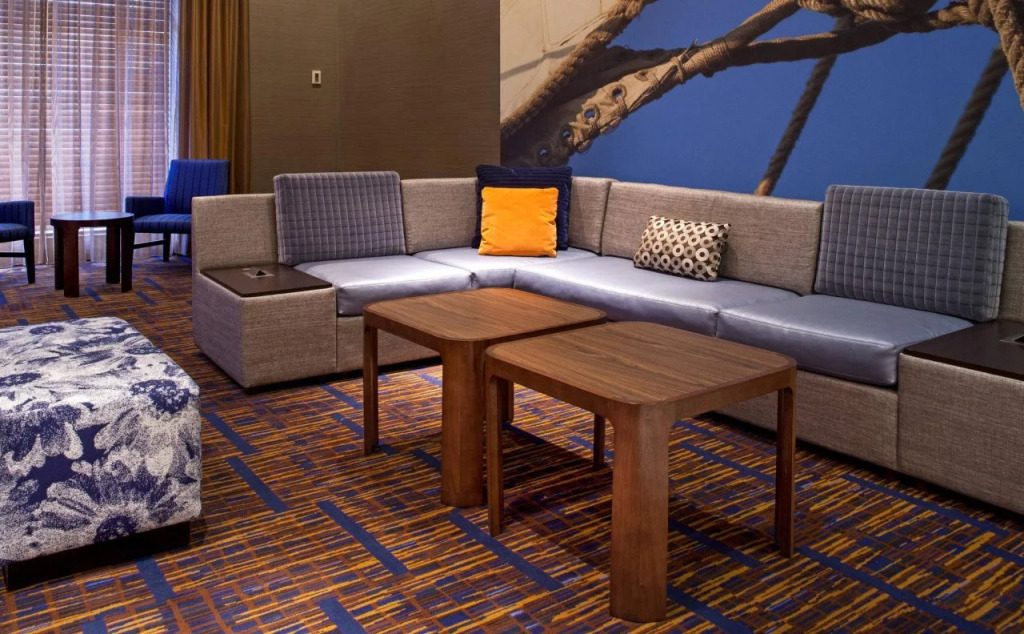 Courtyard by Marriott Baltimore Downtown Inner Harbor