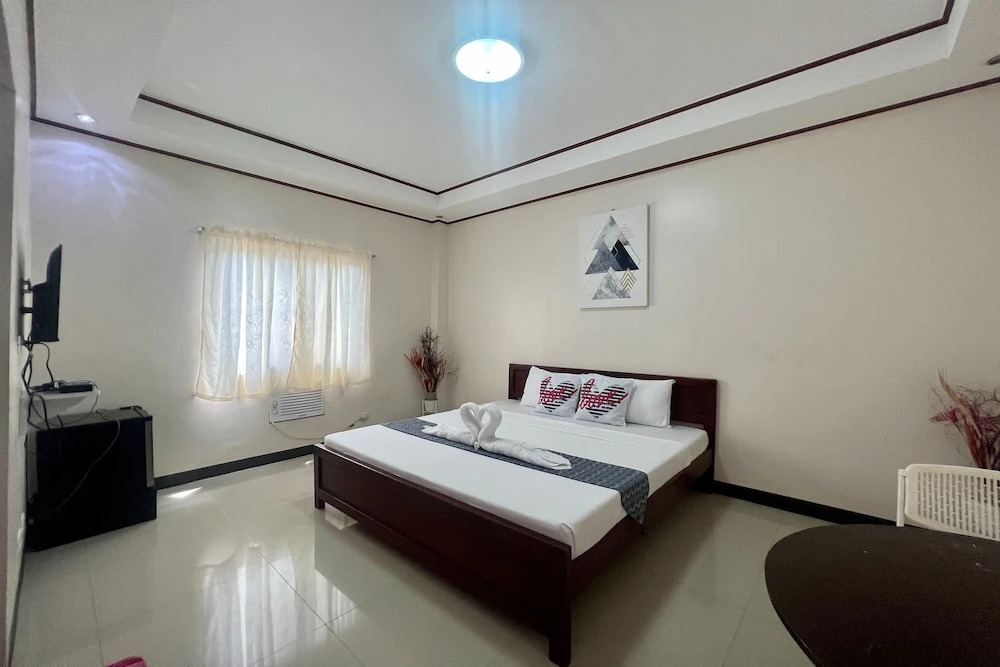 Dinahs Tourist Inn Puerto Princesa