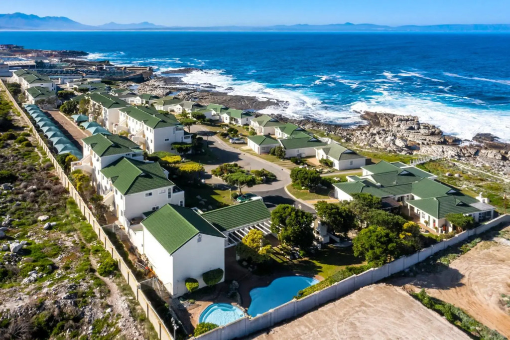 29@Whale Rock Estate