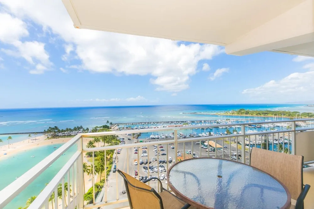 Two Bedroom Condo Overlooking Ala Wai Boat Harbor by RedAwning