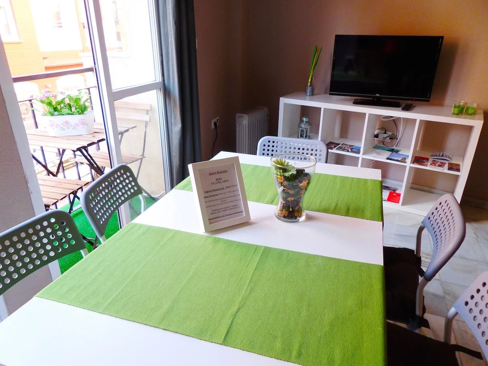 ENJOY Apart. Centro y Playa Cervantes
